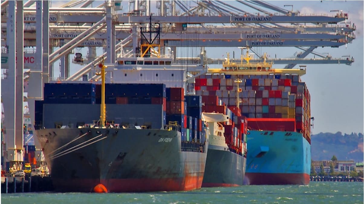Oakland Port Cargo Stable Despite Fewer Vessel Calls